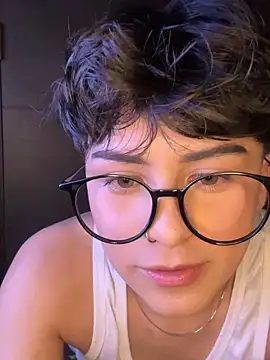 Snapshot of Baby_face8 chatting on 04.02.26 Baby face8 online show from 04.02.26