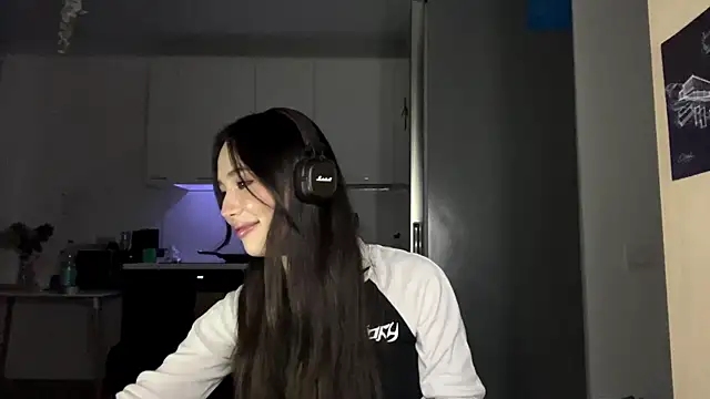 Snapshot of Elizabetswan chatting on 04.05.26 Elizabetswan online show from 04.05.26