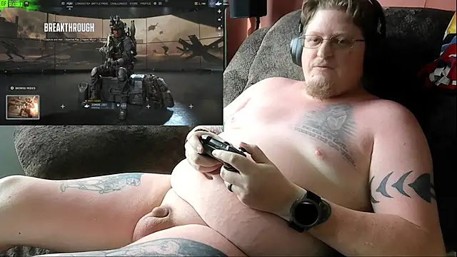 Outdoors Nude online show from 04.23.26