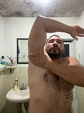 Snapshot of Edson_Blure chatting on 04.03.26 Edson Blure online show from 04.03.26