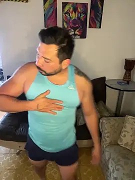 Snapshot of Edson_Blure chatting on 04.03.26 Edson Blure online show from 04.03.26