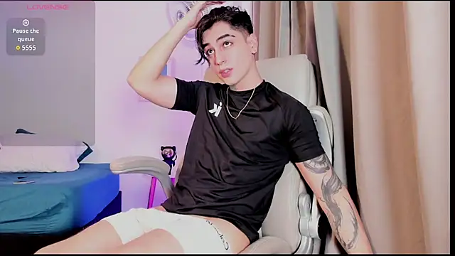 Snapshot of Thiago_angel chatting on 04.03.26 Thiago angel online show from 04.03.26