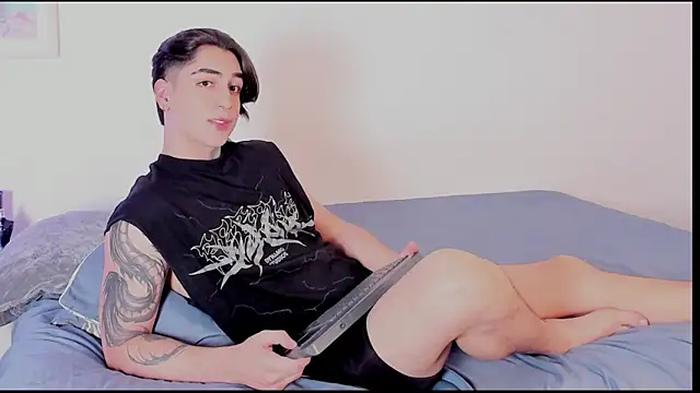 Snapshot of Thiago_angel chatting on 06.14.26 Thiago angel online show from 06.14.26