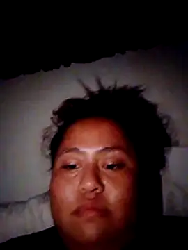 Snapshot of Simple_y0urs chatting on 04.06.26 Simple y0urs online show from 04.06.26