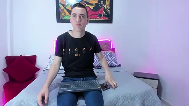 Snapshot of Tatan_Cooper chatting on 04.04.26 Tatan Cooper online show from 04.04.26