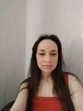 Snapshot of SusanGrant chatting on 04.04.26 SusanGrant online show from 04.04.26