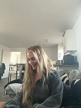 Snapshot of Alexiahaven chatting on 07.19.26 Alexiahaven online show from 07.19.26