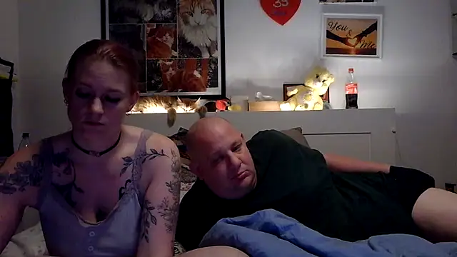 Snapshot of Sweet_Yuri chatting on 04.05.26 Sweet Yuri online show from 04.05.26