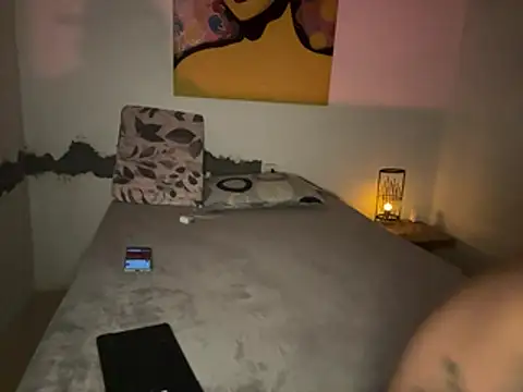 Snapshot of Cuteathleticboys chatting on 04.07.26 Cuteathleticboys online show from 04.07.26