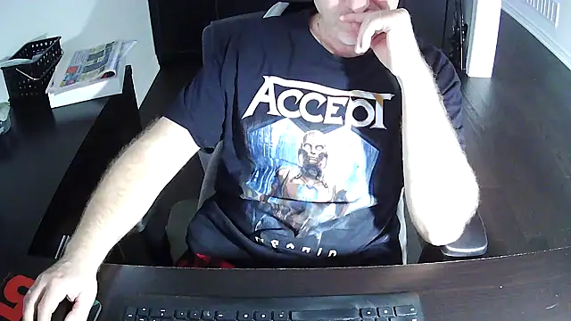 Shalun2000 online show from 04.27.26
