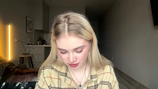 kirtova  online show from 04.19.26