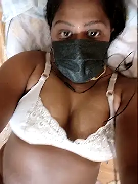 Romantic Woman online show from 04.05.26