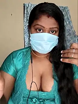 Romantic Woman online show from 04.23.26