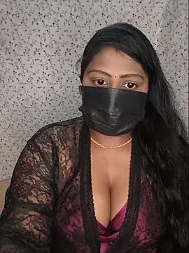 Romantic Woman online show from 06.06.26