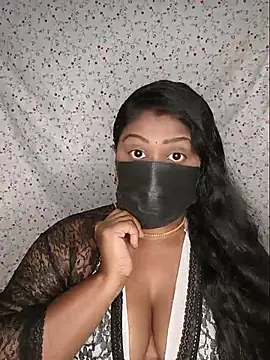 Romantic Woman online show from 06.07.26