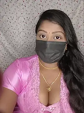 Romantic Woman online show from 07.24.26