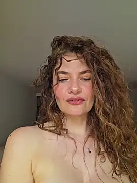 Snapshot of CelineBoyer_ chatting on 05.24.26 CelineBoyer online show from 05.24.26