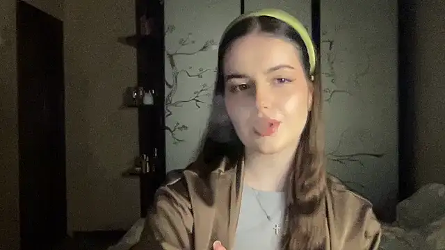 Snapshot of Oleksiiss chatting on 04.16.26 Oleksiiss online show from 04.16.26