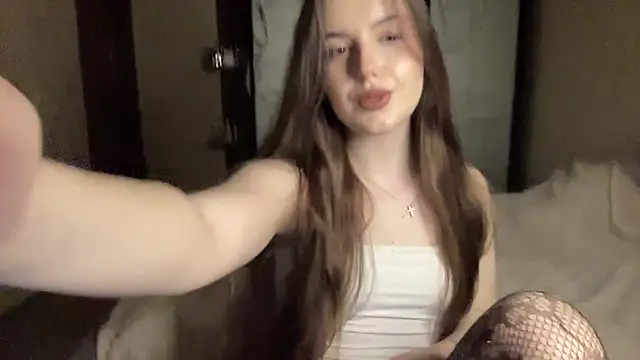 Snapshot of Oleksiiss chatting on 04.22.26 Oleksiiss online show from 04.22.26