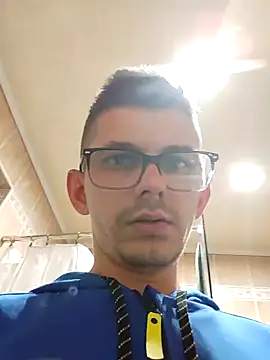 Snapshot of ENzFa chatting on 04.04.26 ENzFa online show from 04.04.26