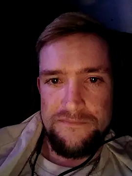 Snapshot of DaFuukMan chatting on 04.04.26 DaFuukMan online show from 04.04.26