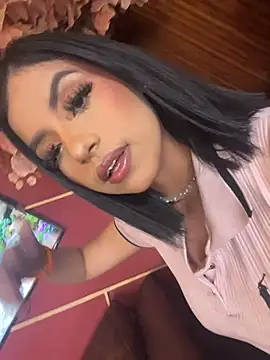 SusanneGrace online show from 05.22.26