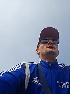 UpbeatXiphias online show from 04.10.26