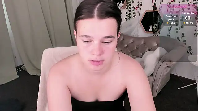 Kacey Love online show from 07.28.26