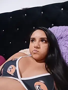 Valentina Narvaez online show from 06.06.26