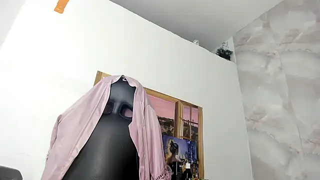EllyBloom online show from 07.16.26