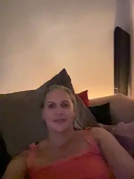 SweetLilTrouble online show from 05.22.26