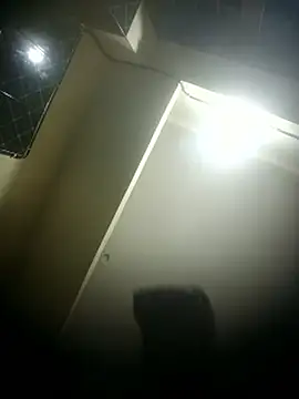 Snapshot of iztentacion chatting on 04.05.26 iztentacion online show from 04.05.26