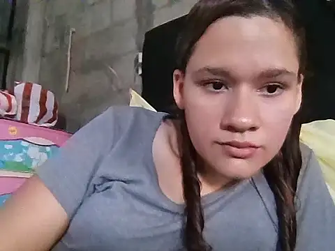 Snapshot of JennifferJilson chatting on 04.05.26 JennifferJilson online show from 04.05.26