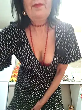 Snapshot of LaliaMia chatting on 11.09.25 LaliaMia online show from 11.09.25