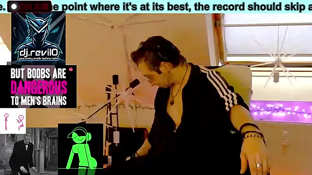 OllyFummler online show from 04.25.26