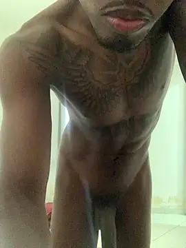 Snapshot of kcetepreto chatting on 04.12.26 kcetepreto online show from 04.12.26