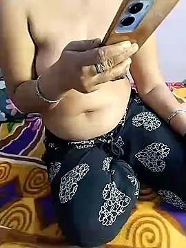 Snapshot of Reshmi54 chatting on 04.08.26 Reshmi54 online show from 04.08.26