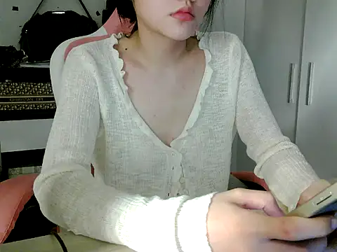 lucienguyen online show from 07.20.26