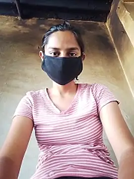 Snapshot of x_priya chatting on 04.16.26 x priya online show from 04.16.26