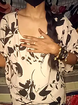 69Priyanka online show from 04.25.26
