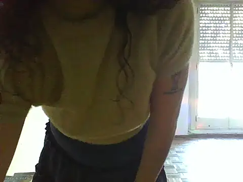 luly mariposa online show from 04.22.26