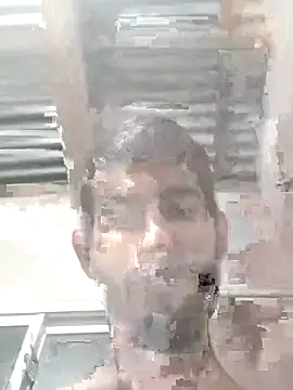 Snapshot of Em3033 chatting on 04.13.26 Em3033 online show from 04.13.26