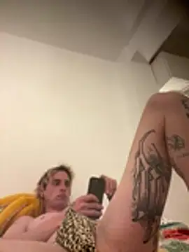 Snapshot of lucasdeexxx chatting on 04.06.26 lucasdeexxx online show from 04.06.26