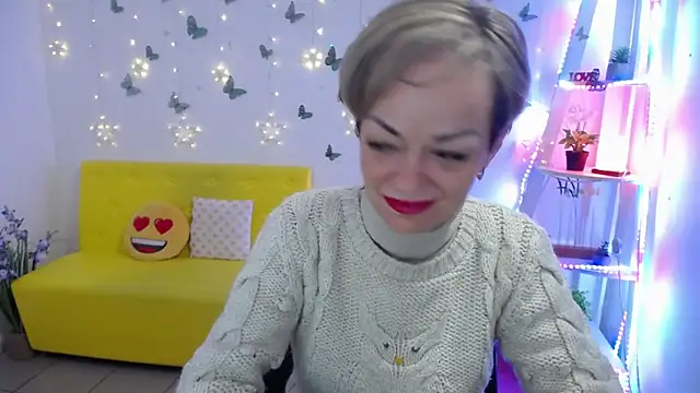 NikaMayu online show from 05.01.26