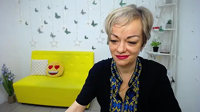NikaMayu online show from 05.12.26