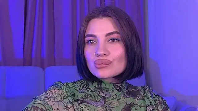 AdrianaToress online show from 05.27.26