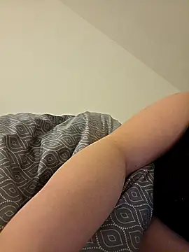 Babylivelive online show from 04.18.26