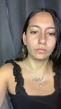 DulceLatinaxo online show from 06.16.26