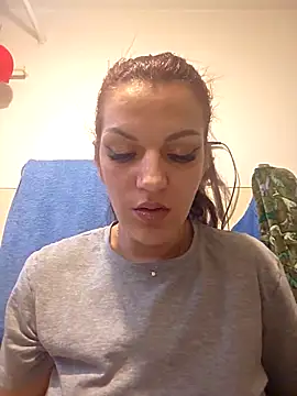 SweetMomy  online show from 04.21.26