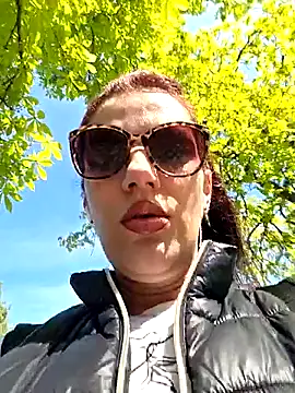 SweetMomy  online show from 04.25.26